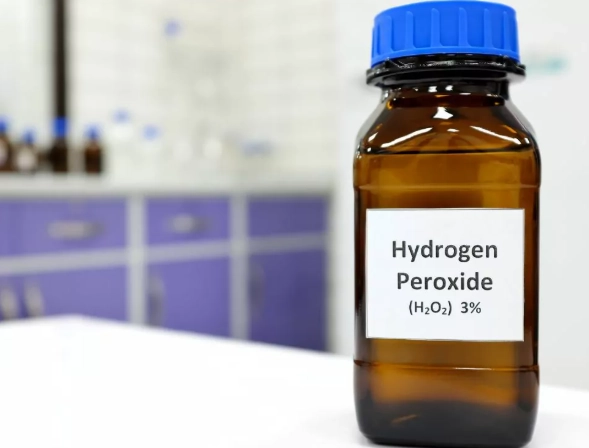 how to use hydrogen peroxide on dog wounds